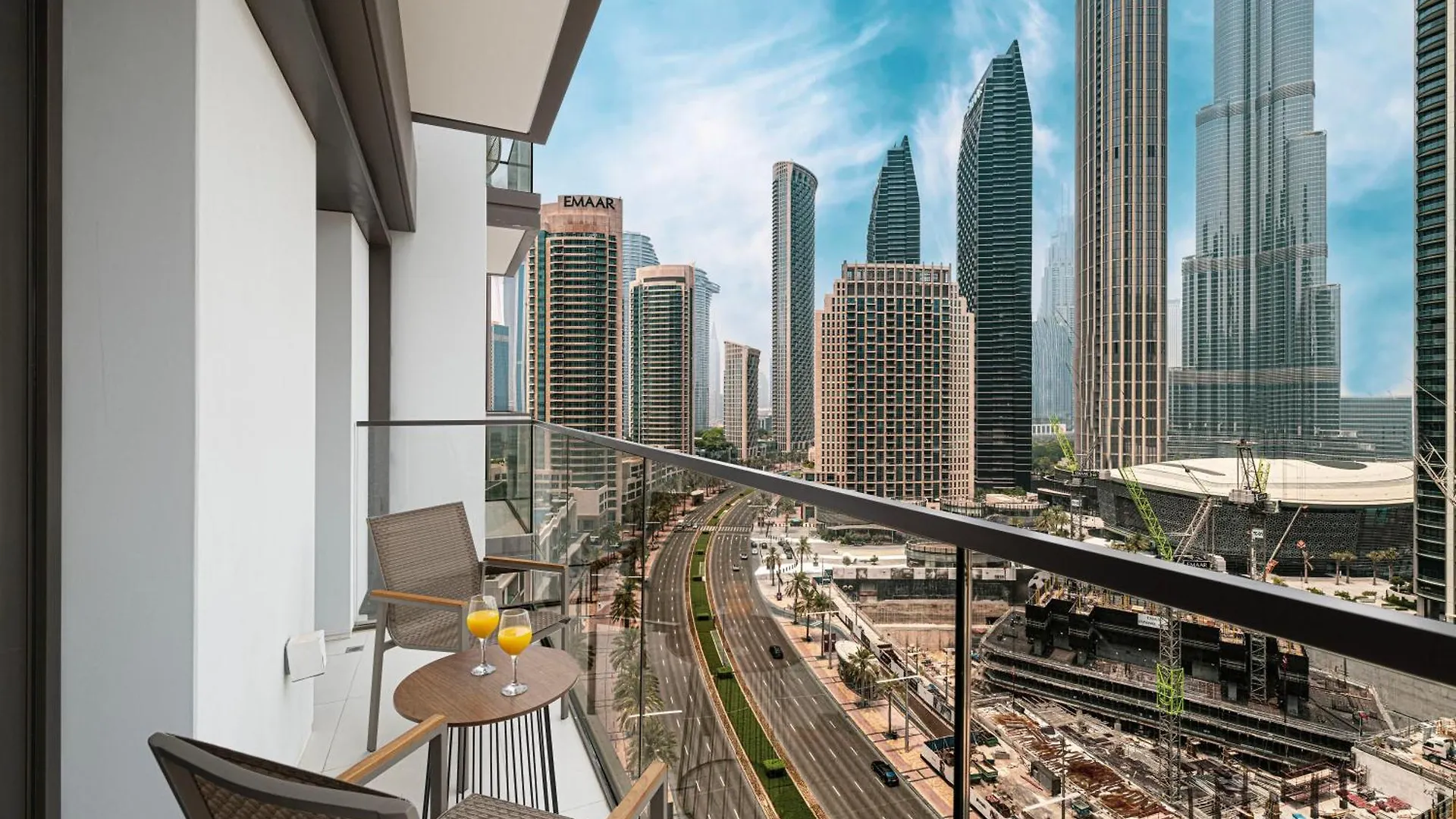 Apartment Burj Crown - Urban Chic Opera Boulevard View, Walk To Dubai Mall United Arab Emirates